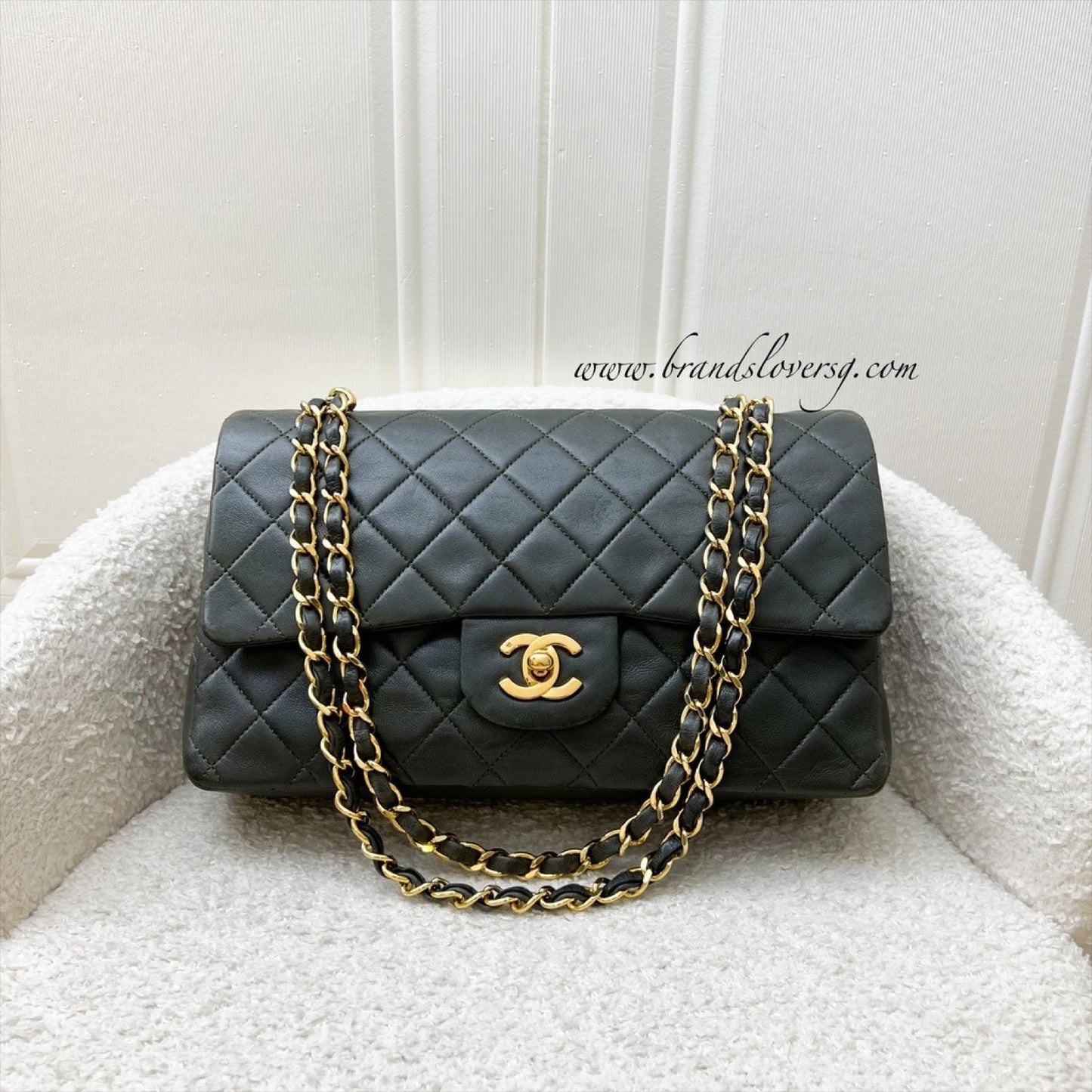 Chanel   Medium Classic Flap CF in Dark Green Lambskin and 24K Gold Plated HW