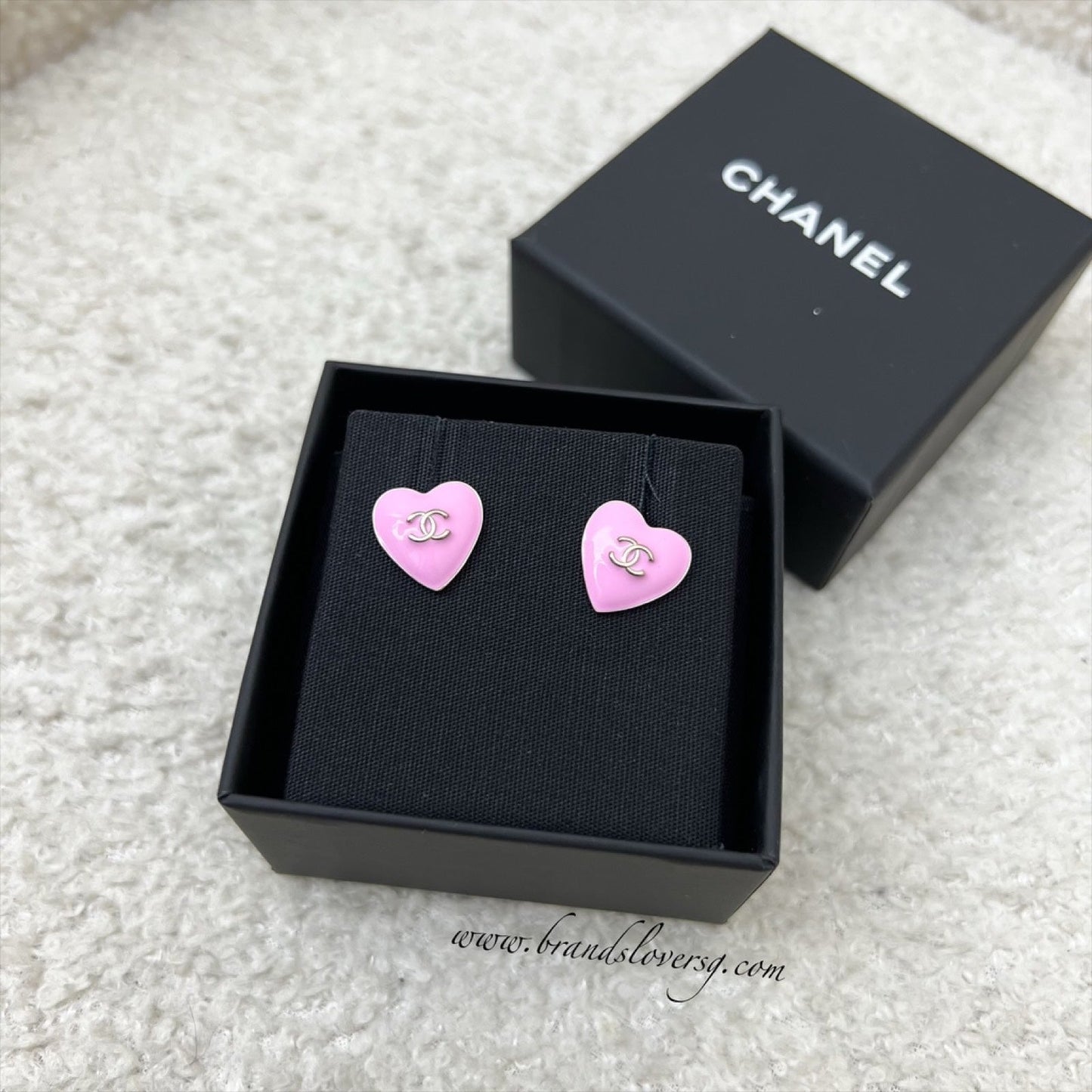 Chanel 25B Pink Hearts Earrings and Lghw