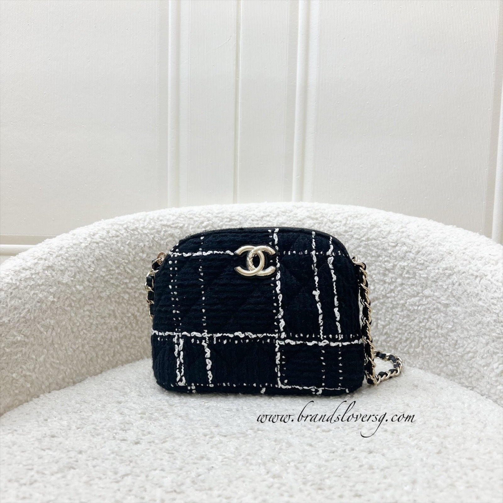 Chanel 24K Vip Gift Mini Bag in Black and White Tweed and Lghw