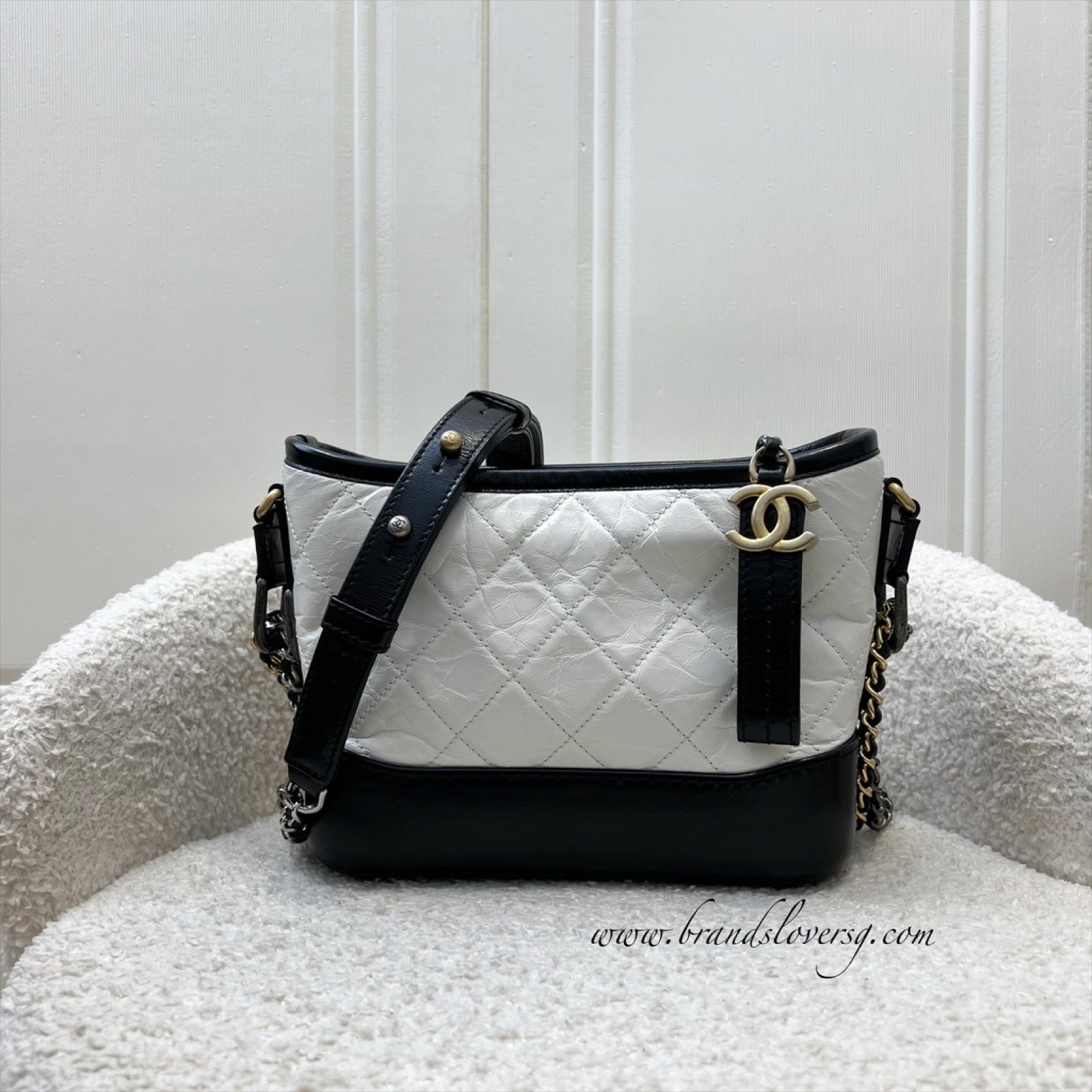Chanel Small Gabrielle Hobo In White Distressed Calfskin, Black Base And 3 Tone Hw