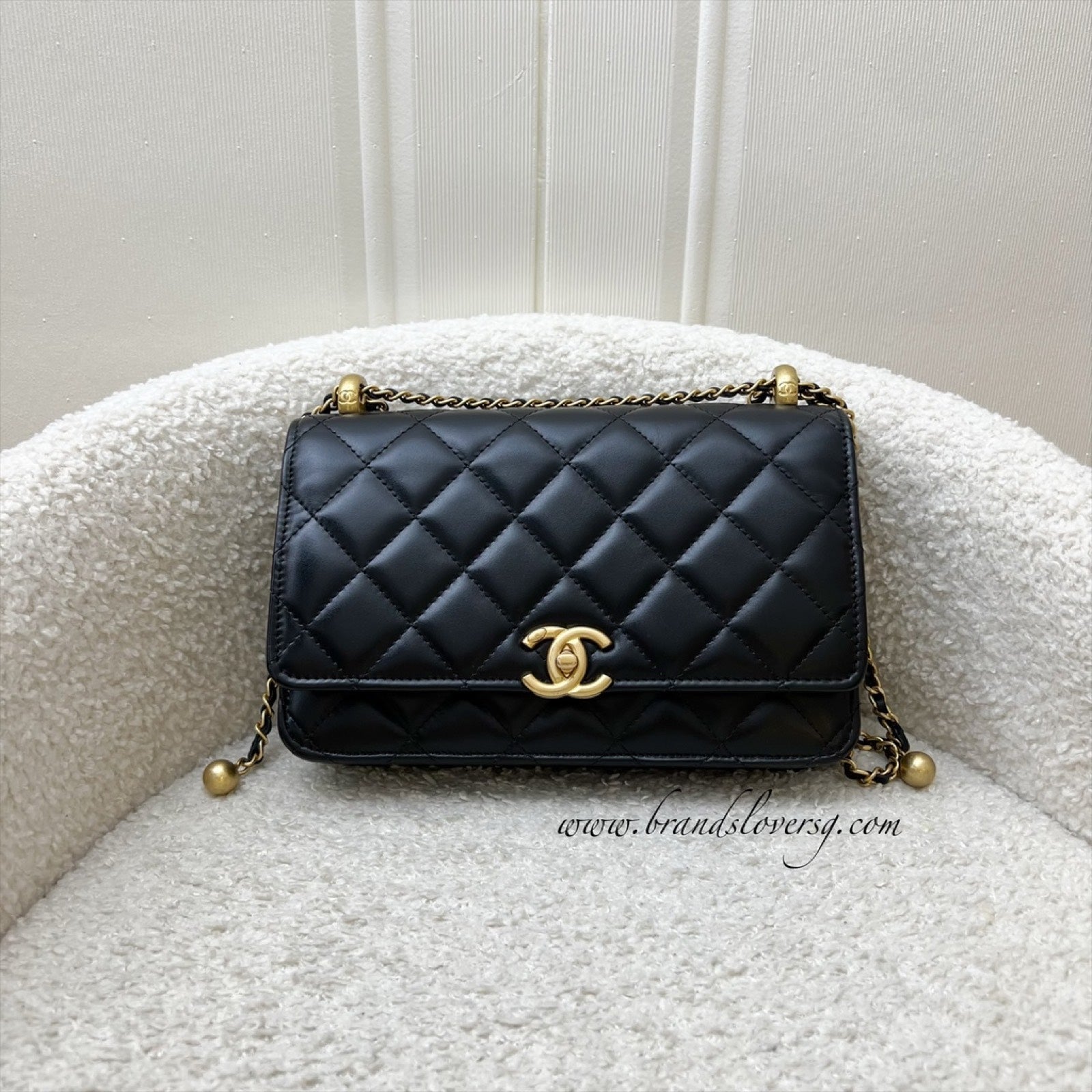 Chanel 24C Double Pearl Adjustable Chain Wallet on Chain WOC in Black Calfskin and Aghw ( ) Handbag