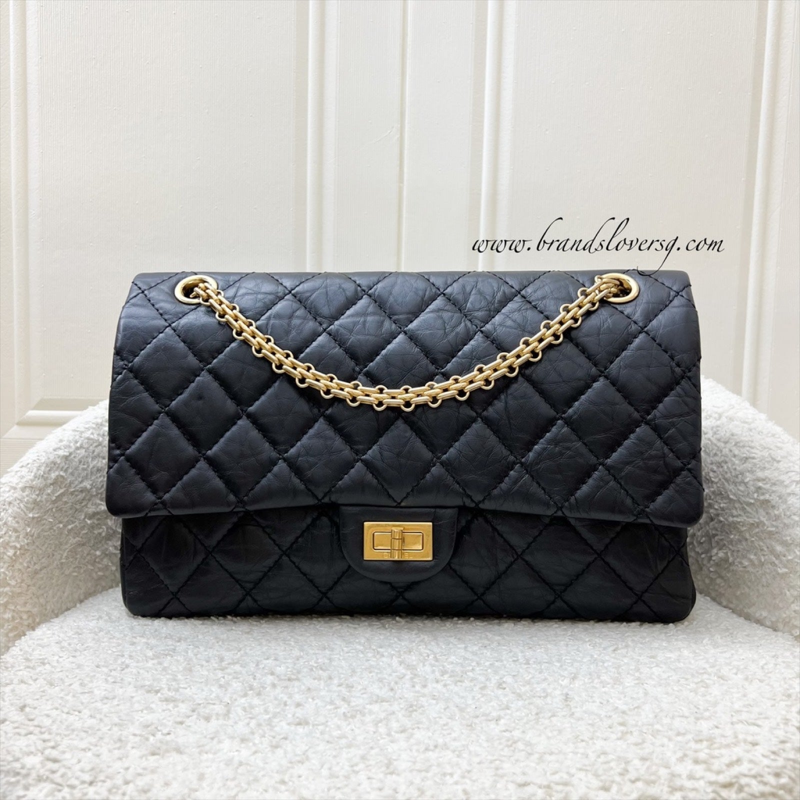 Chanel 2.55 Reissue Large 226 Flap In Black Distressed Calfskin And Aghw Bag