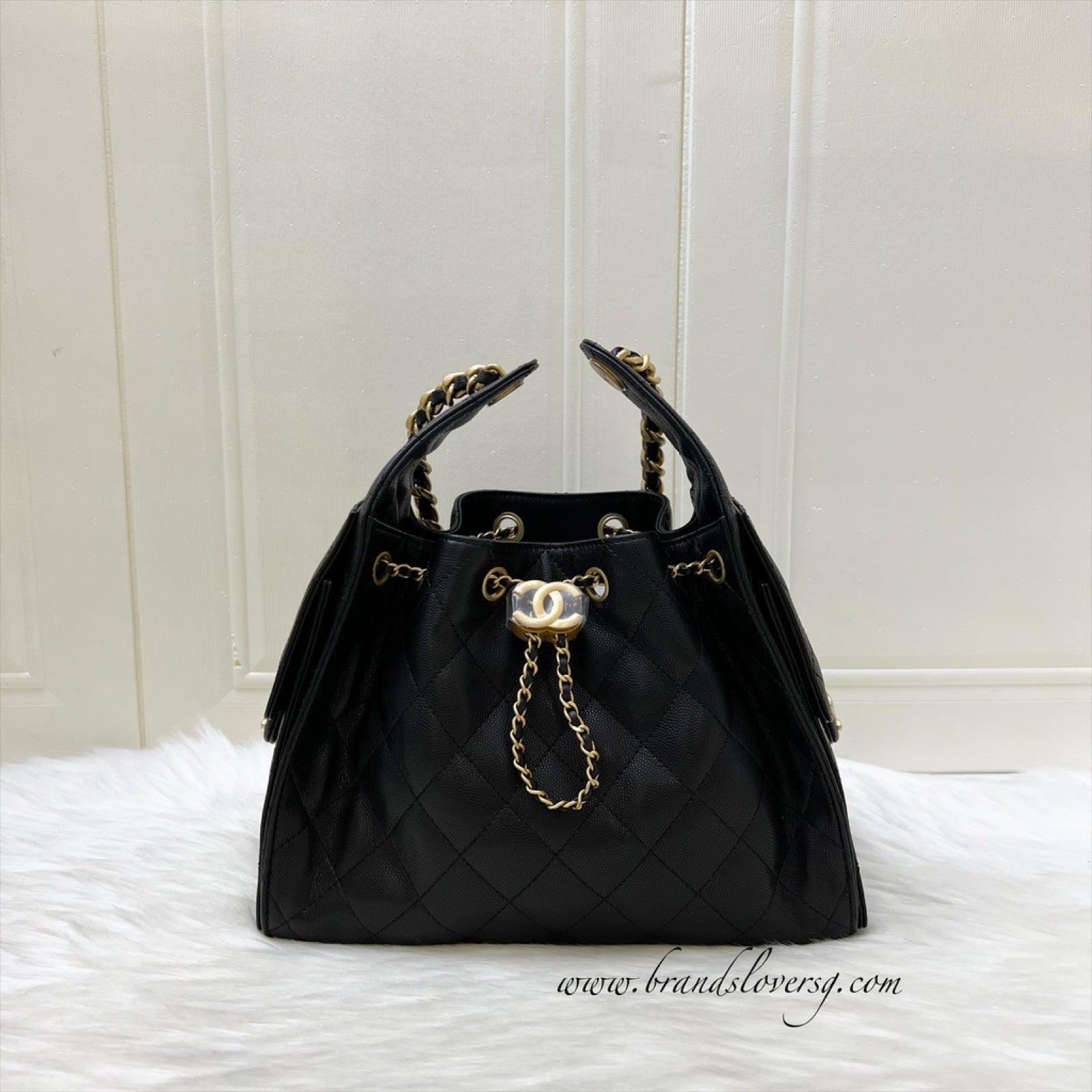 Chanel 25 Small Hobo Bag In Black Caviar And Aghw (model: AS5293) 4