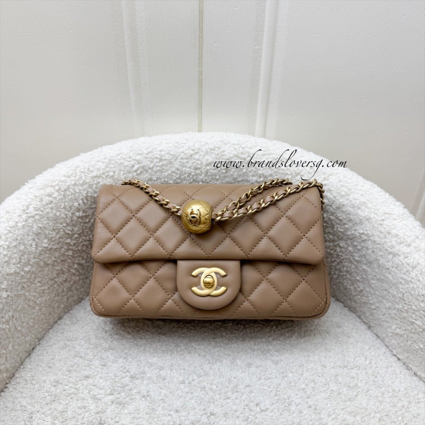 Chanel Pearl Crush Mini Rectangular Flap in 22B Dark Beige Lambskin Aghw Handbag