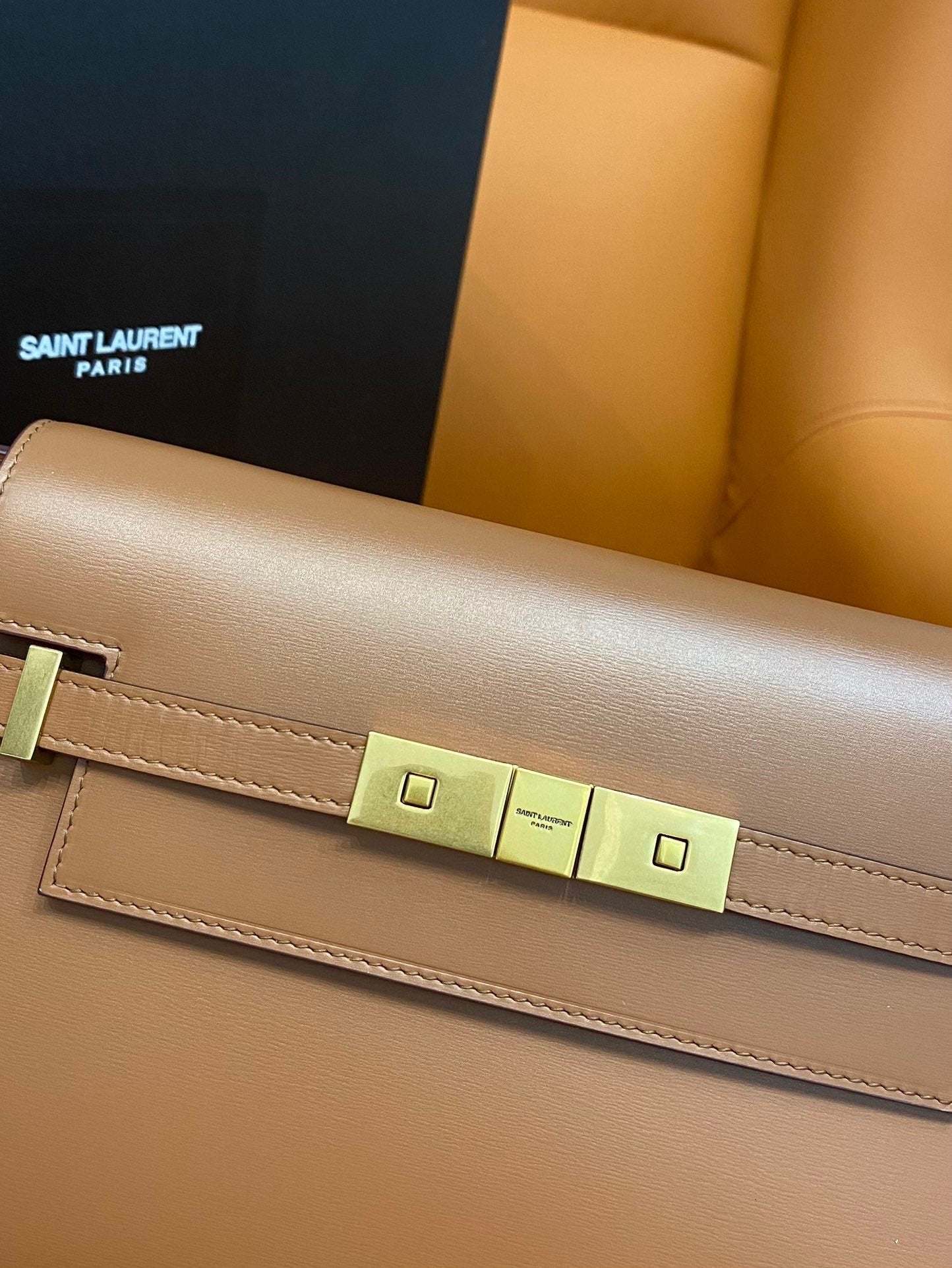 YSL Saint Laurent Manhattan 9in 24cm Brown Small Shoulder Bag