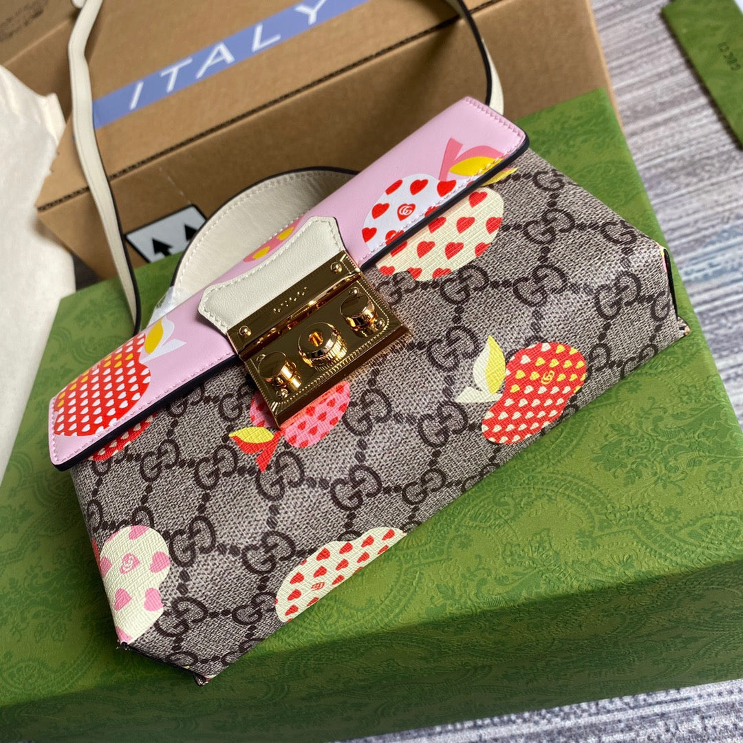 gg Padlock Strawberry , ’s Beige Mini Travel Bag