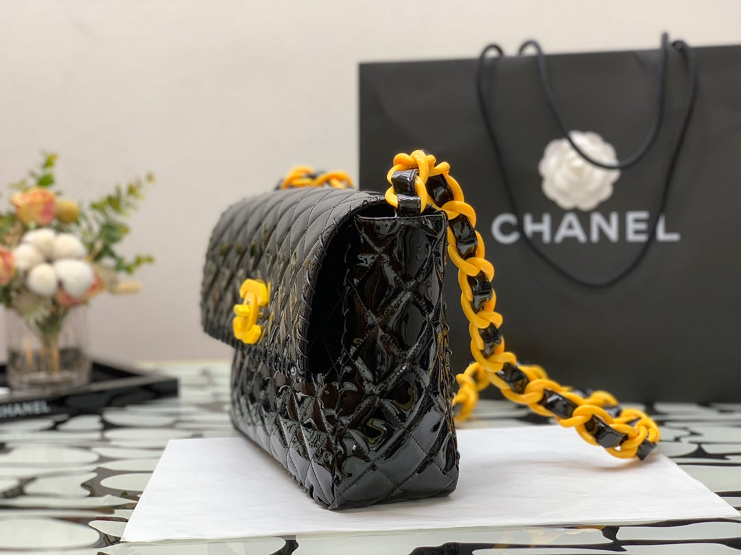 CHLVinyl Classic Yellow 29cm 11.5in Black Shoulder Bag
