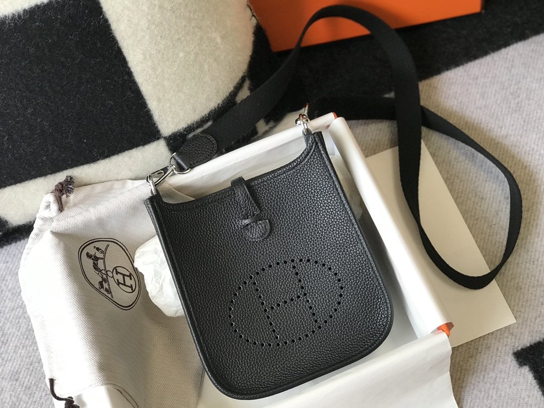 Top Quality Evelyne Amazone Bag With Sitop Black Crossbody Bag