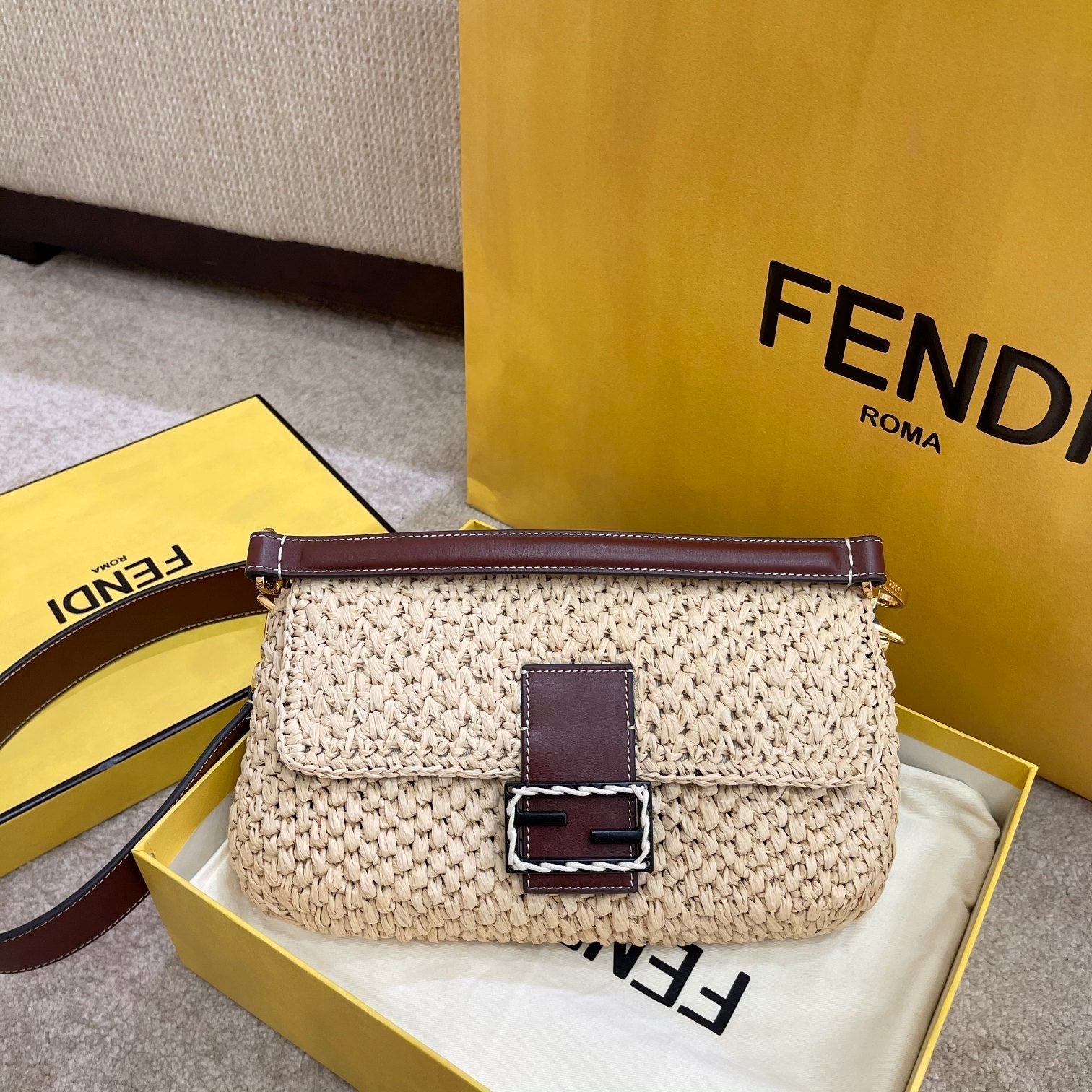Fendi Top QualityTop Quality Baguette Straw Woven Red FF Crossbody Bag