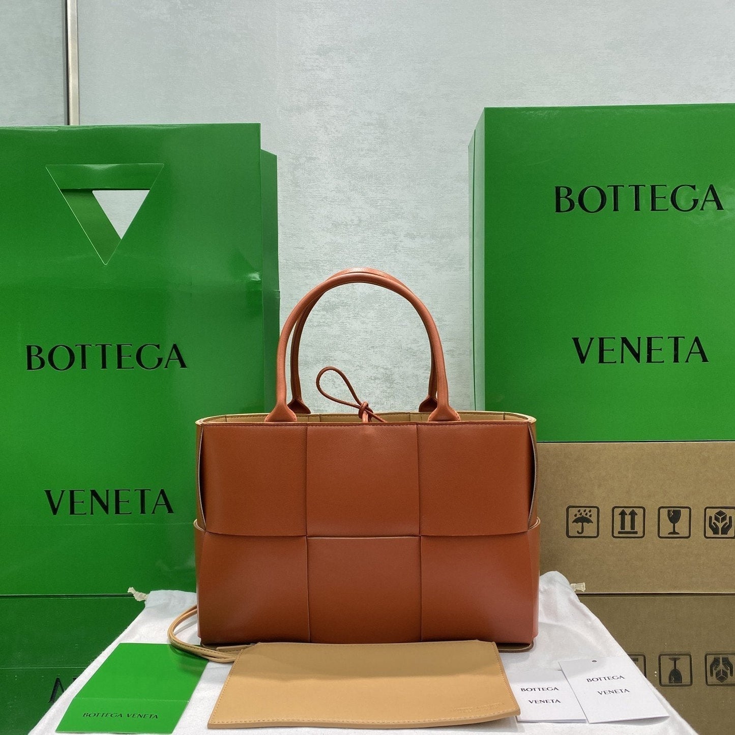 Top Quality Arco Tote Bag Orange For Small