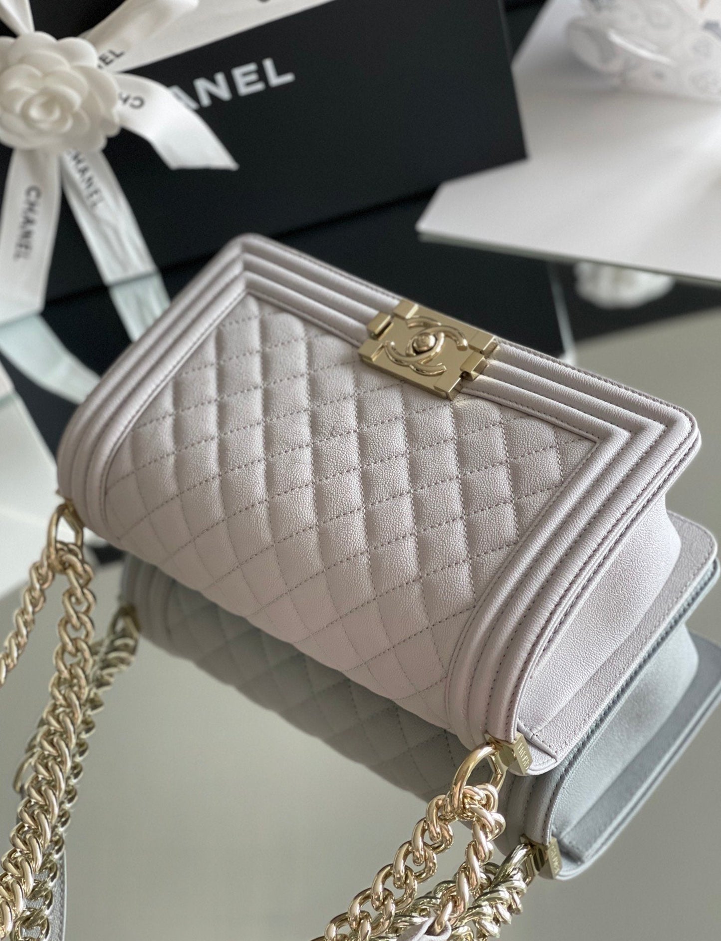 CHLMedium Classic 25cm A67086 Grey Flap Handbag
