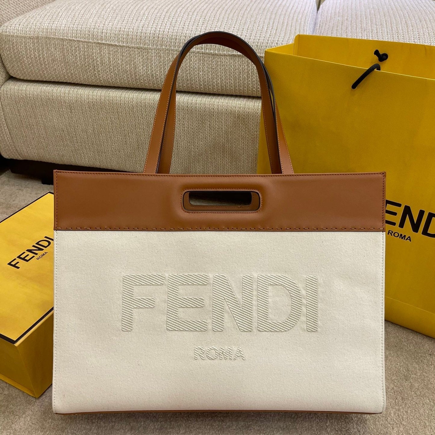 Fendi Top QualityTop Quality , ’s Canvas Brown Beige FF Tote Bag