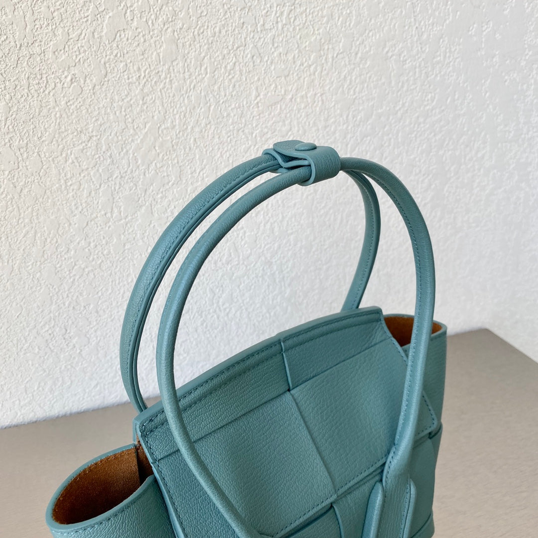 Top Quality Arco For Women Women Bags Blue Mini Travel Bag