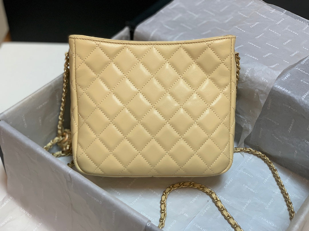 CHLHobo 16cm 6in Beige Shoulder Bag