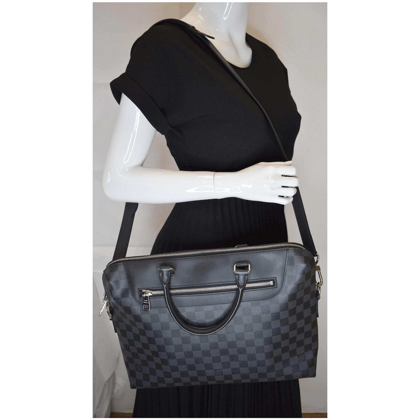 Louis Porte Documents Jour Graphite Briefcase Shoulder Black Shoulder Bag