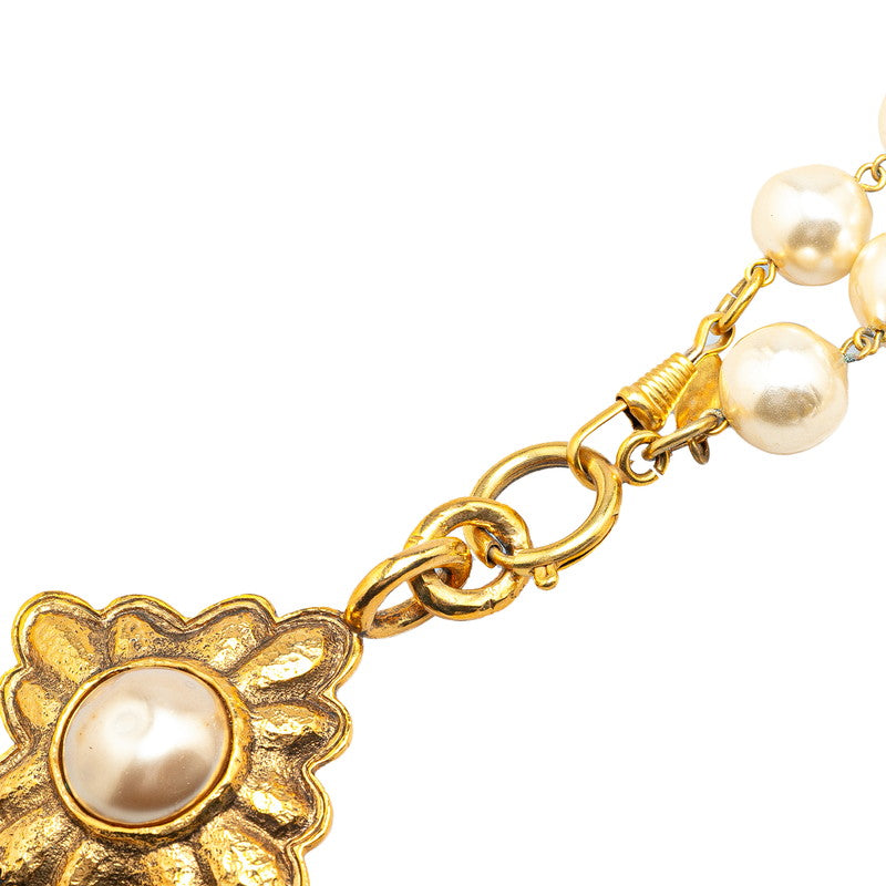 Chanel   Fake Pearl Necklace