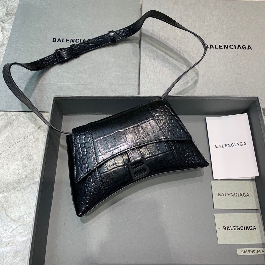 Top Quality Downtown Xs Shoulder Bag In Black