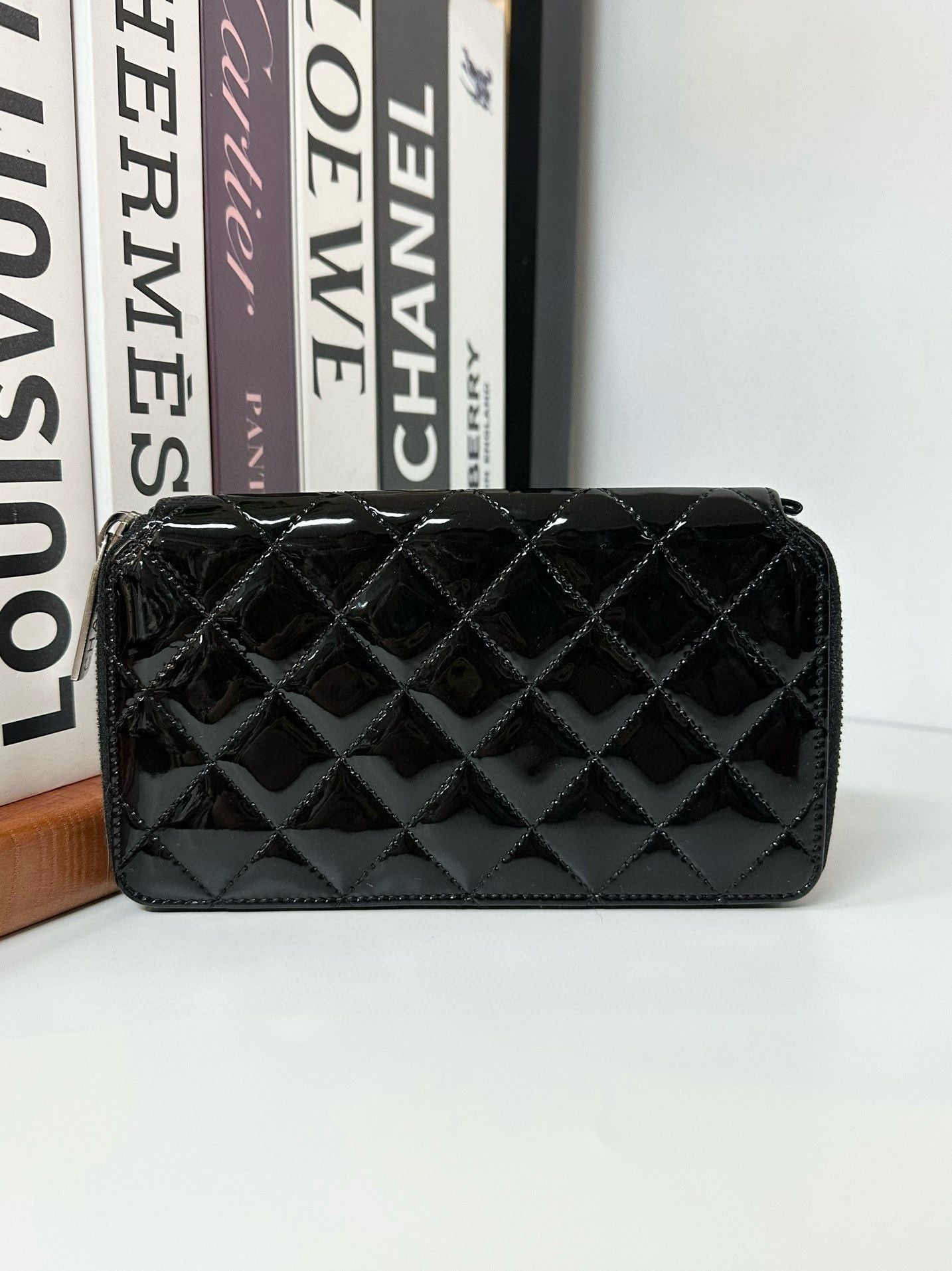 Chanel Patent Leather Round Zipper Long black Wallet #E