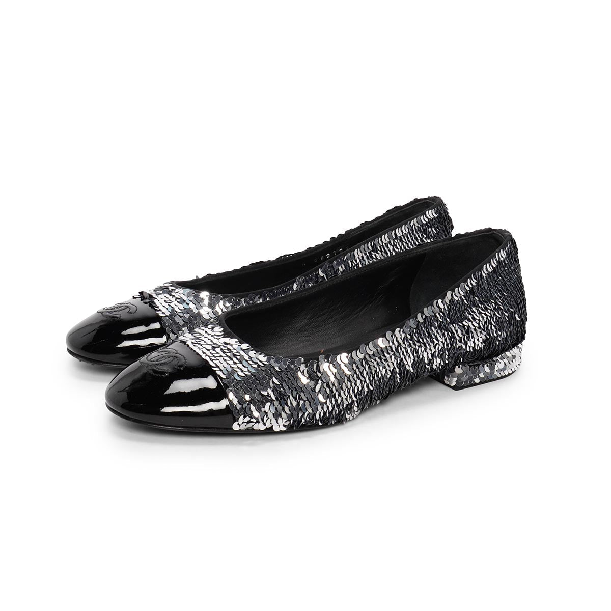 Chanel Black & Silver Sequin Encrusted Cc Ballerina Flats 37.5 Bag