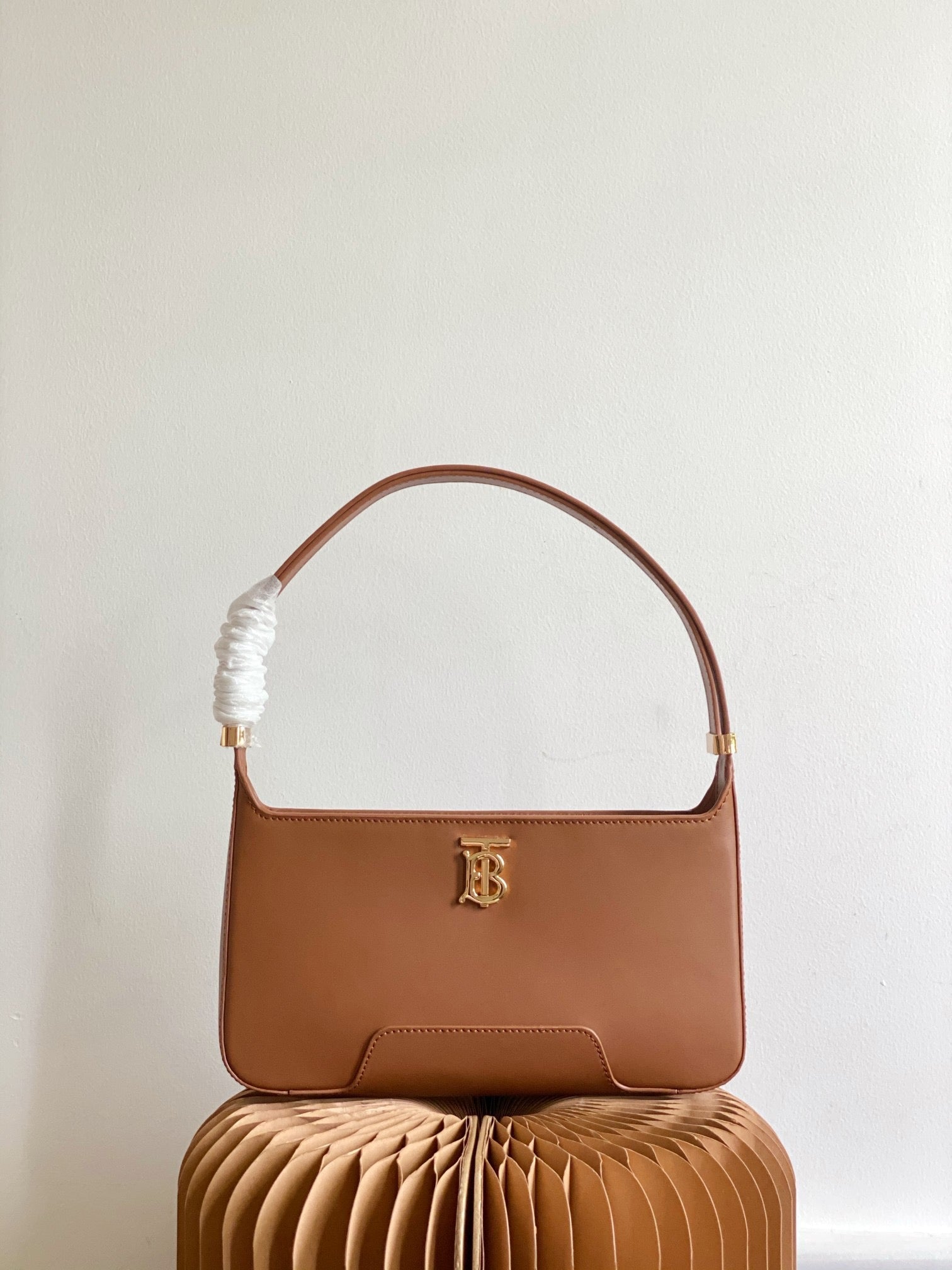 Top Quality Thomas Shoulder Bag For Women Monogram Brown 80462511 9122