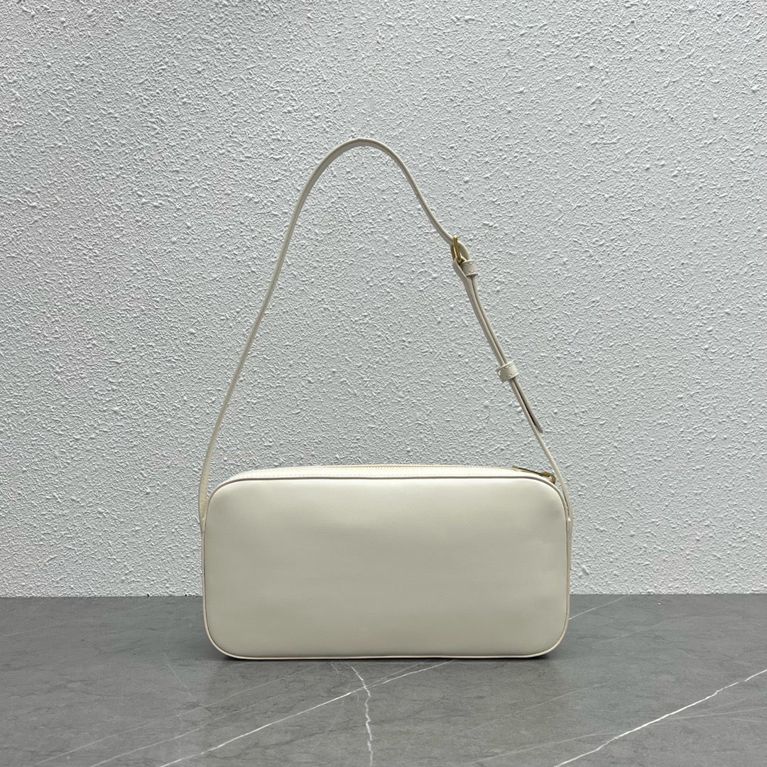 Top Quality Camera Shoulder Bag Cuir Triomphe White 10In26Cm 8209