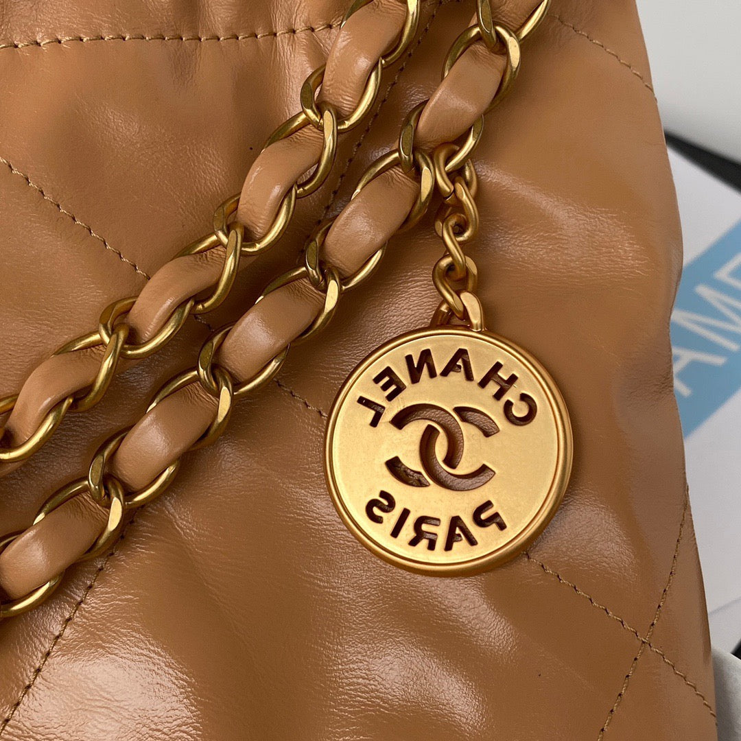 CHL 22 Hardware Shiny Camel Gold Shoulder Bag