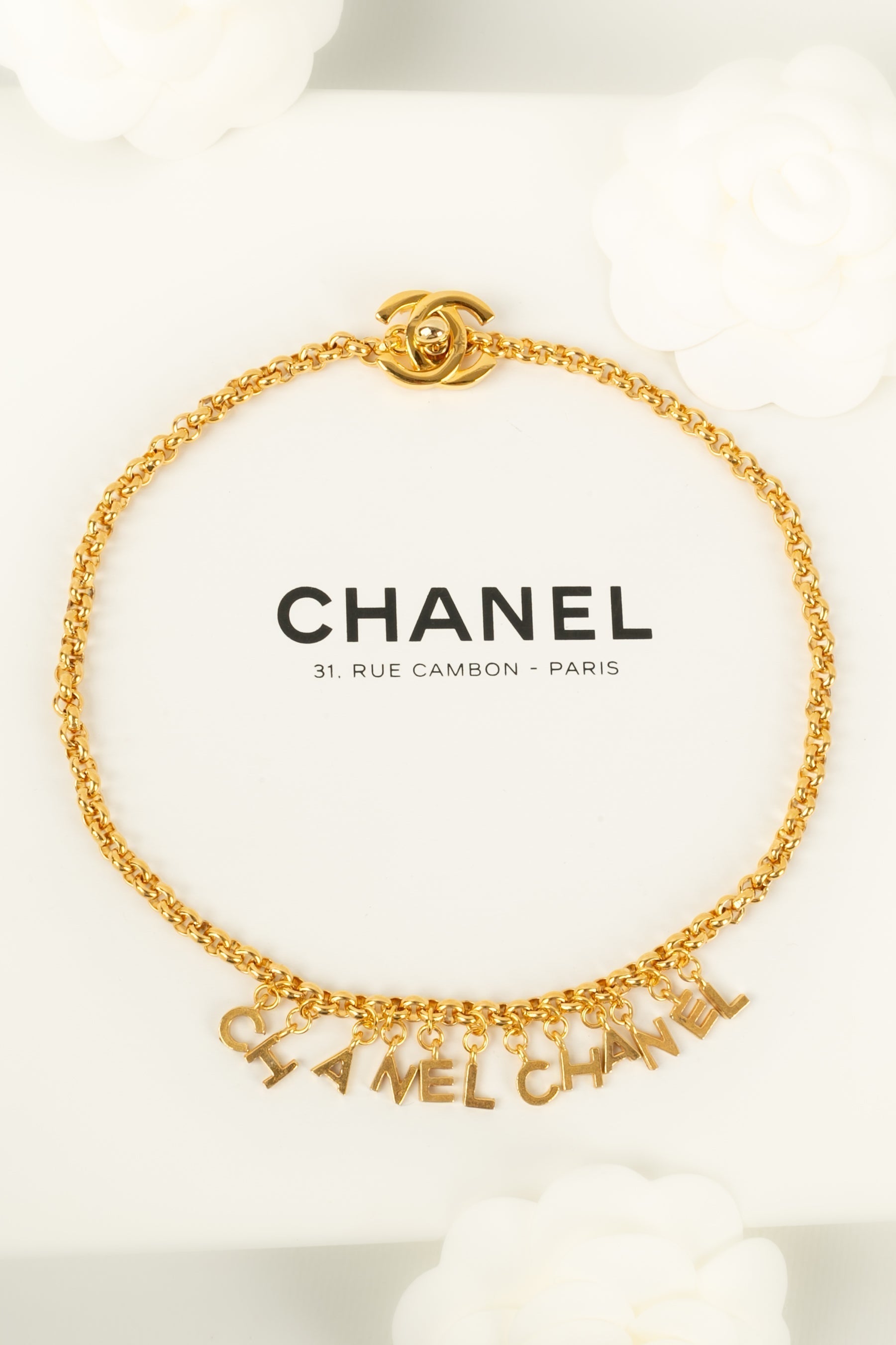 Collier charms Chanel