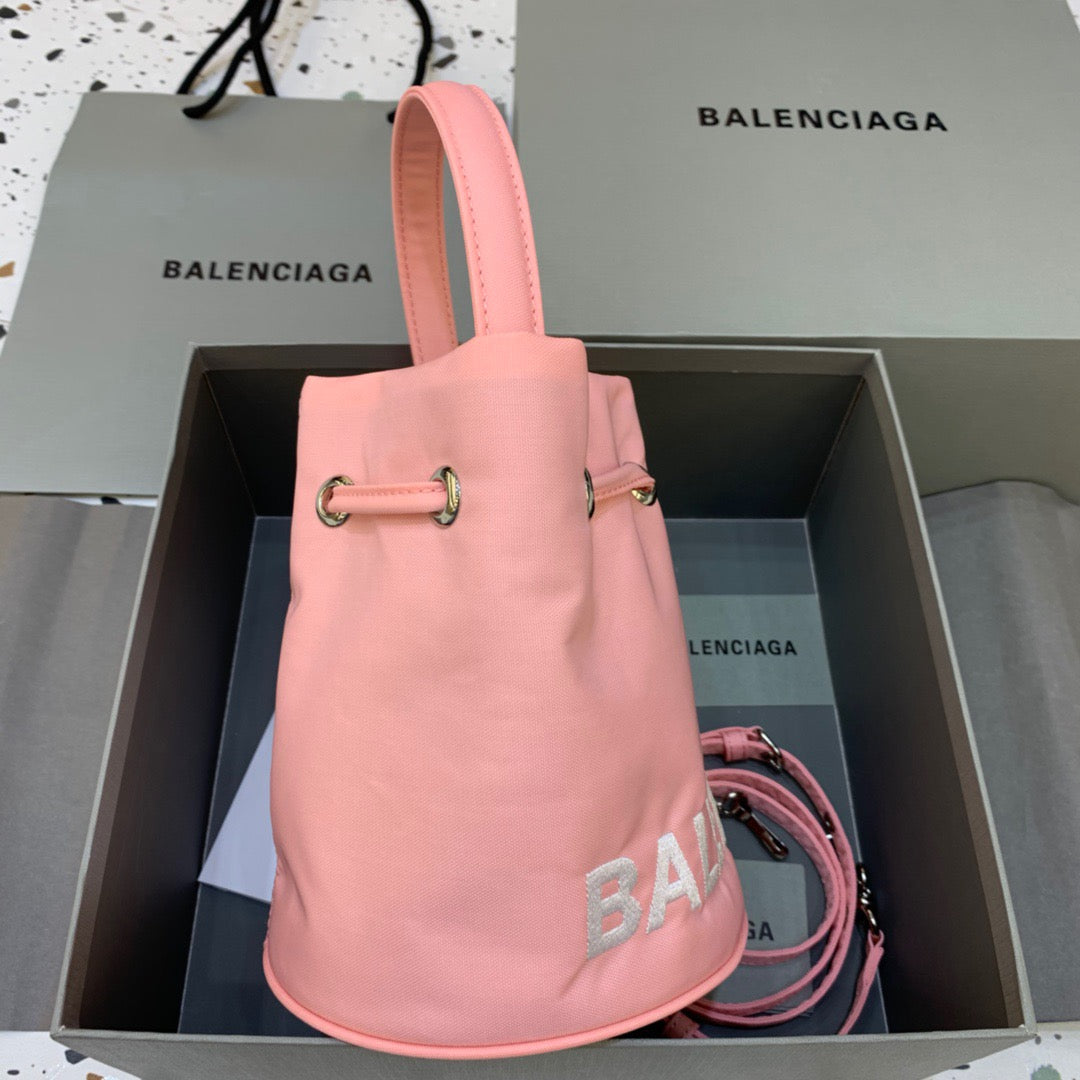 Top Quality Le Cagole Metop Qualityum Bag Pink Bucket Bucket Bag 118In30Cm 8687