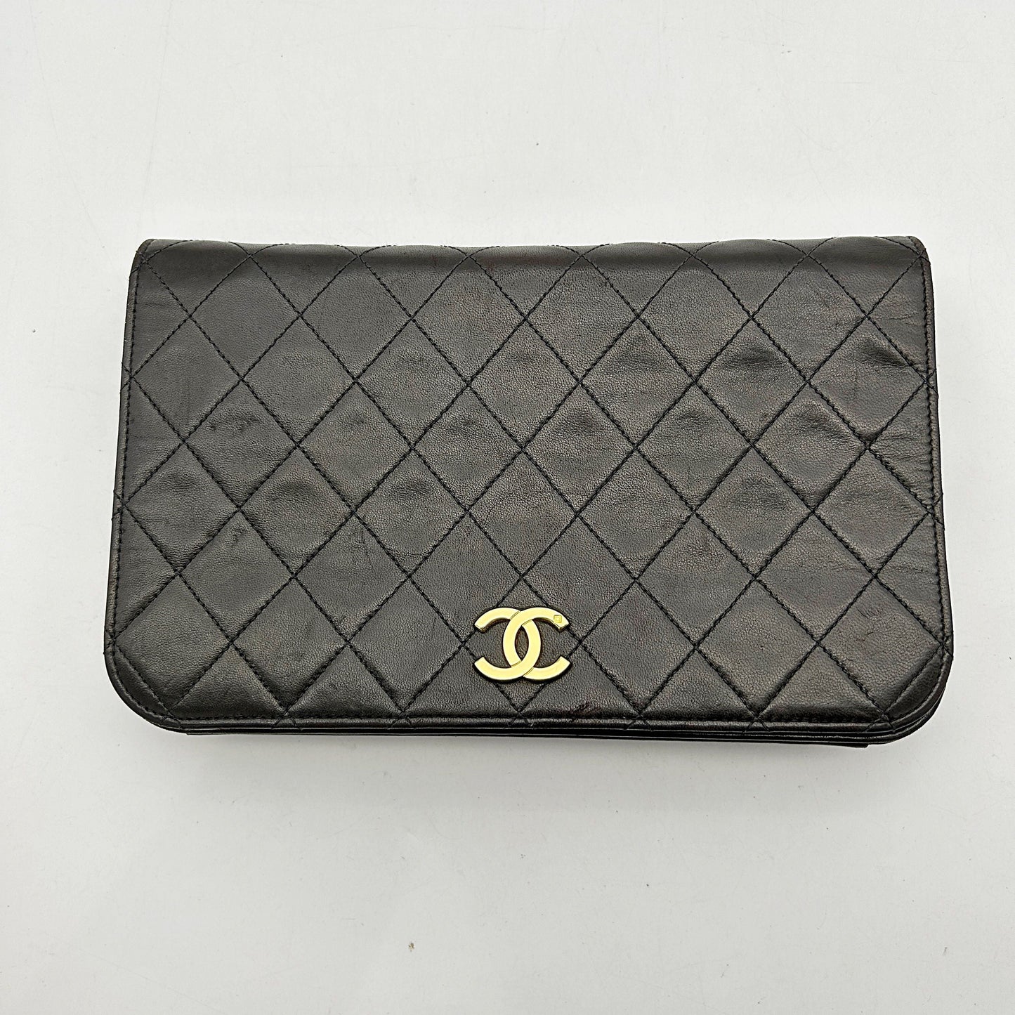 Chanel Quilted Classic CC Flap Bag - Black Shoulder Bags, Handbags ch55194ce