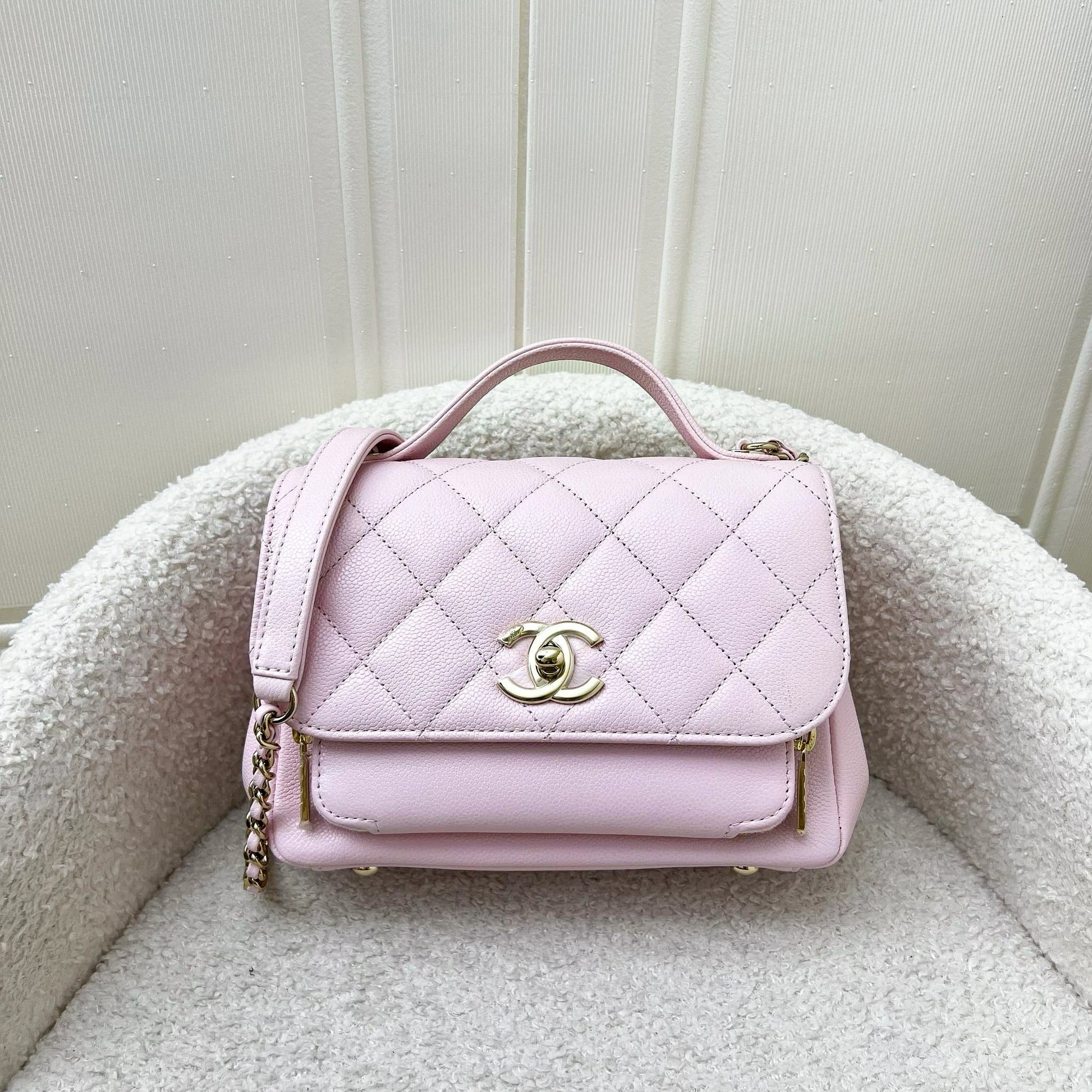 Chanel Small Business Affinity Flap In 22P Light Pink Caviar And Lghw Bag