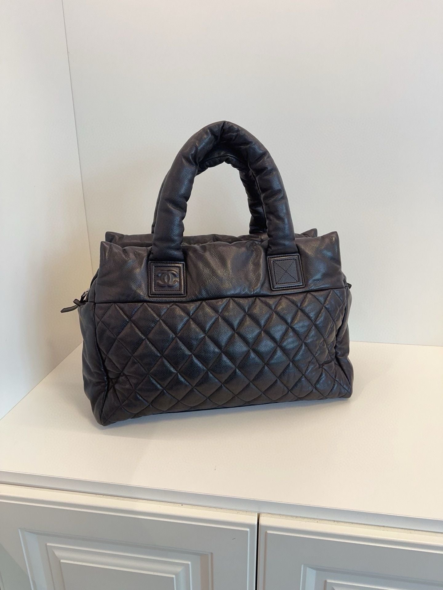   Chanel bag caviar leather black **cm