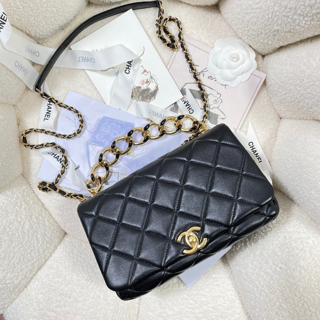 CHLLarge Hardware , ’s , Black Gold Flap Shoulder Bag