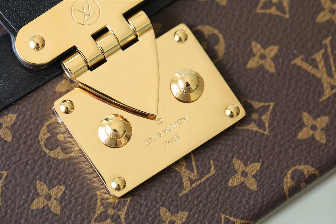 Top Quality Petite Malle East West By Canvas Monogram Crossbody Bag