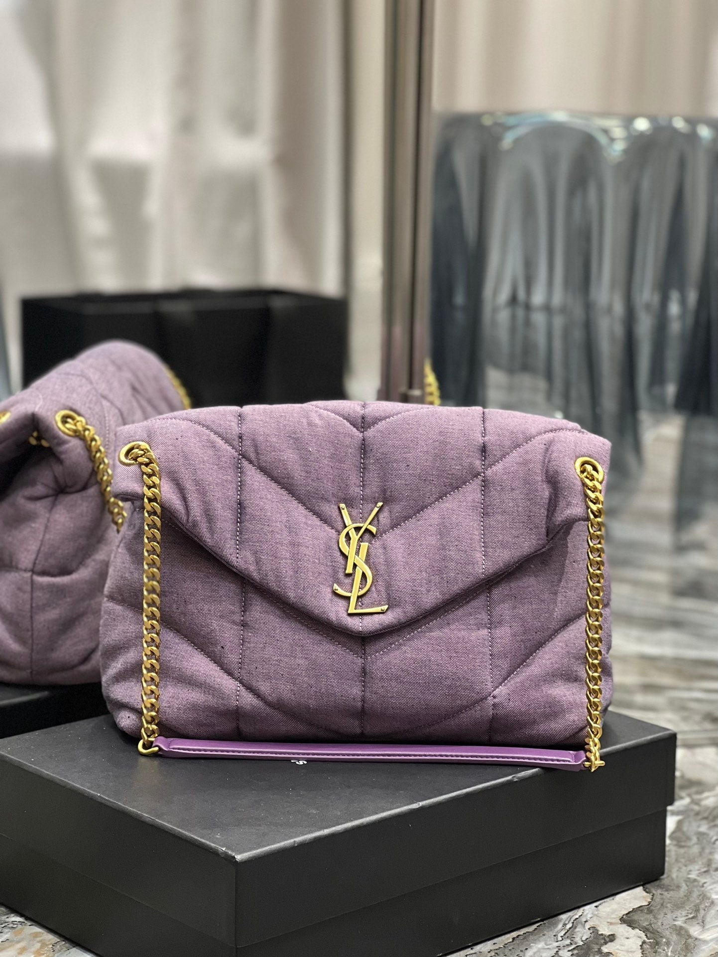 YSL Saint Laurent Puffer Blesched Lilac 13.8in 35cm Denim Medium Chain Travel Bag
