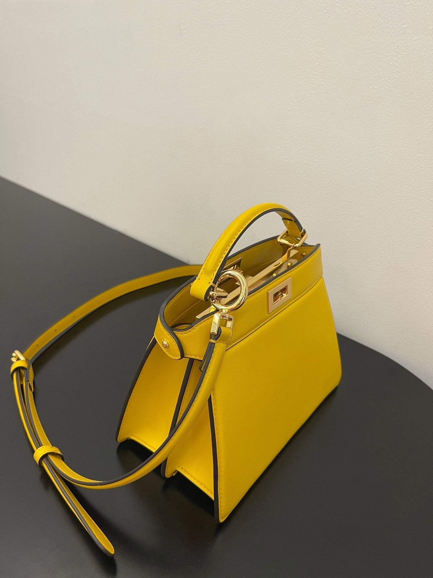 Iseeu Petite Yellow Small Travel Bag