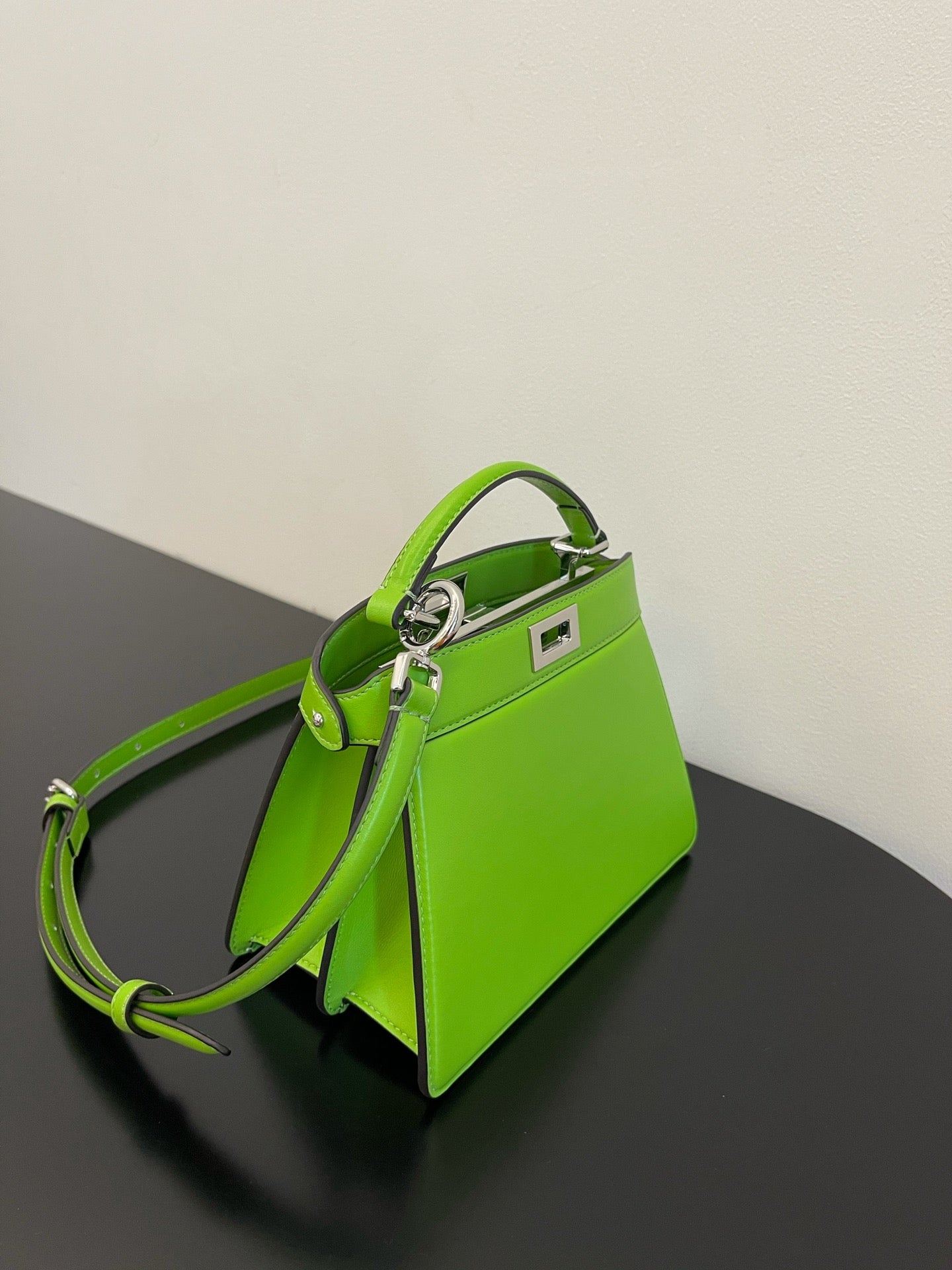 Iseeu Petite Chartre Small Travel Bag