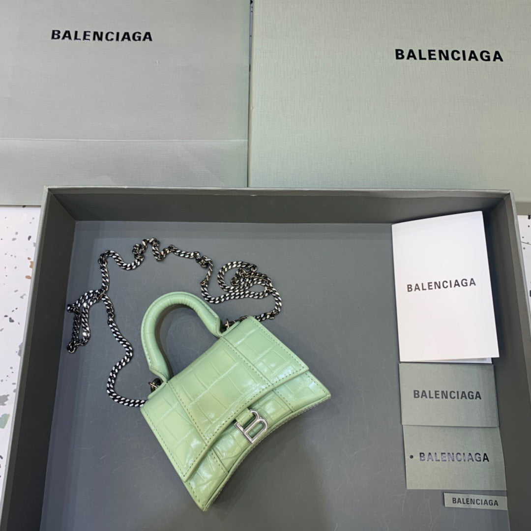 Top Quality Hourglass Handbag With In Light Green Mini Travel Bag