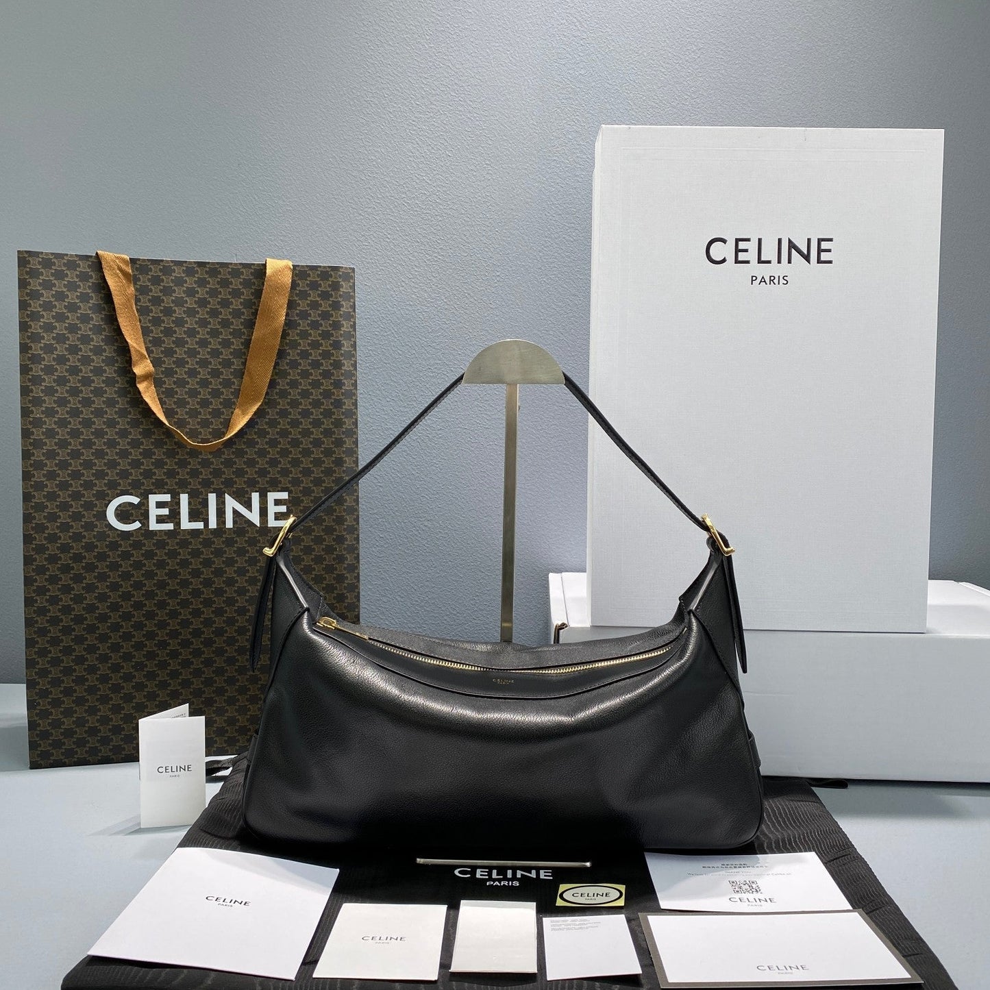 Top Quality Metop Qualityum Romy In Supple Black Travel Bag