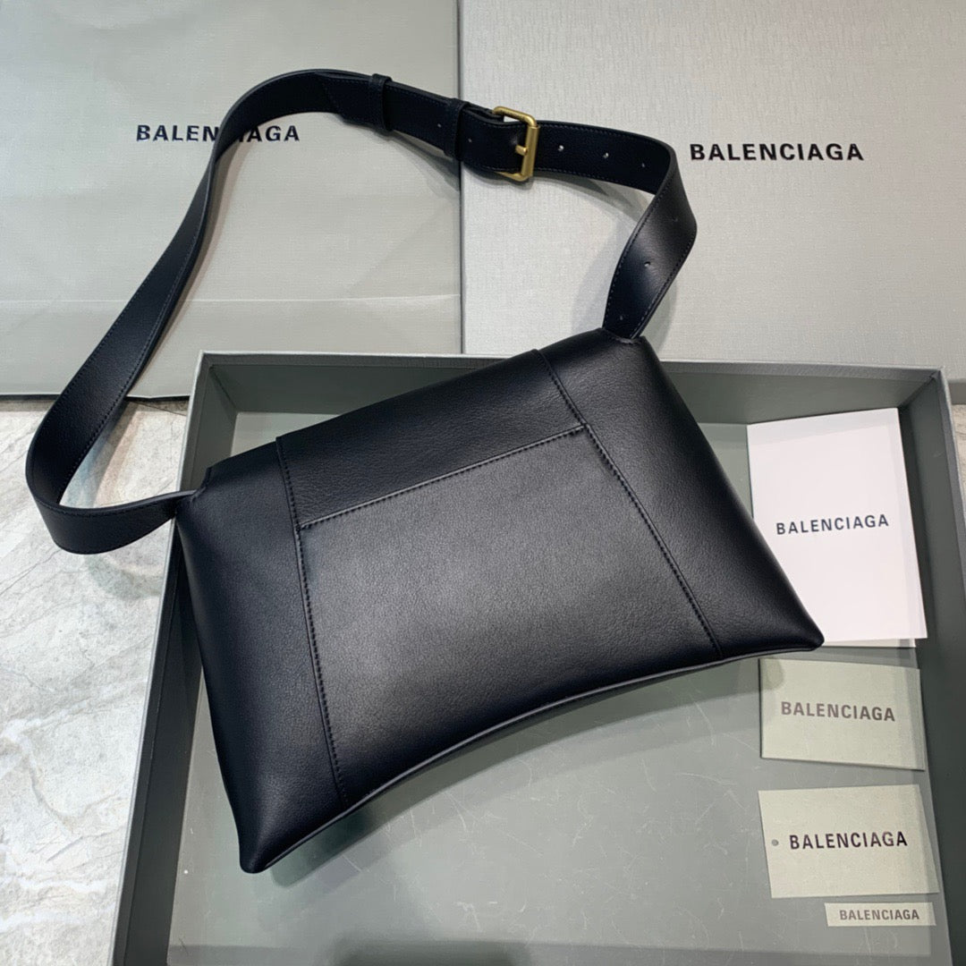 Top Quality Downtown Shoulder Bag In For Black Small