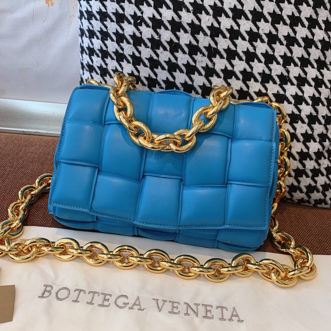 Top Quality Cassette For Women Women Bags Blue Chain Travel Bag