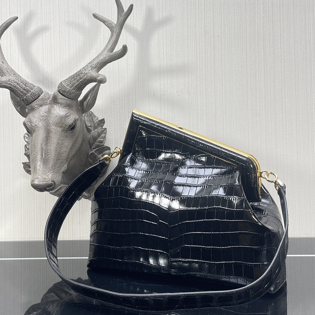 Top QualityTop Quality Top QualityTop Black Medium Handbag