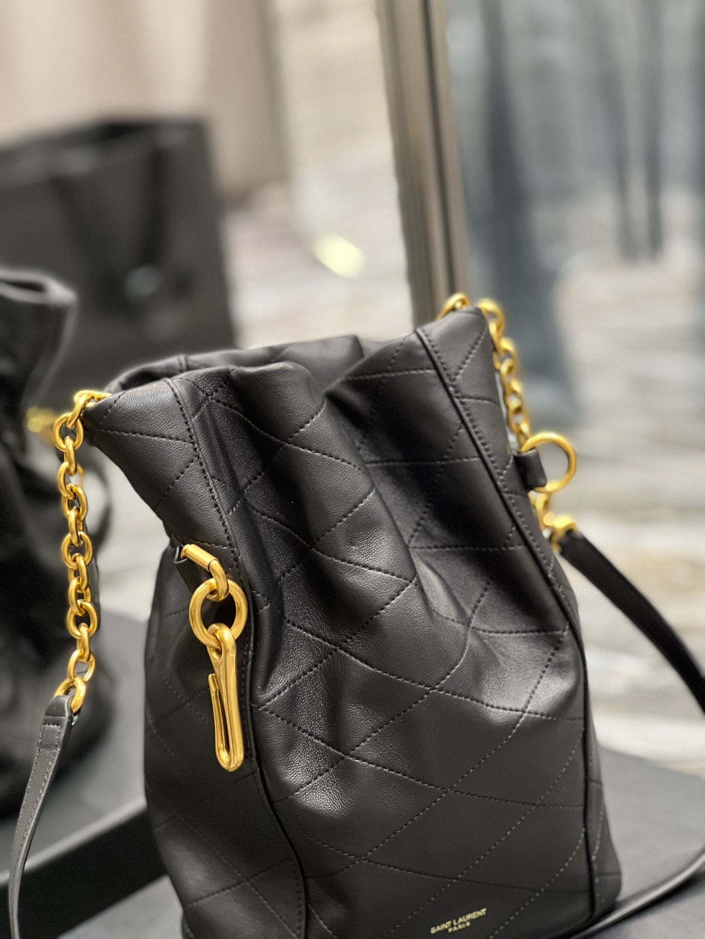 YSL Saint Laurent Ysl Saint Laurent Le Maillon Bucket Bag Black