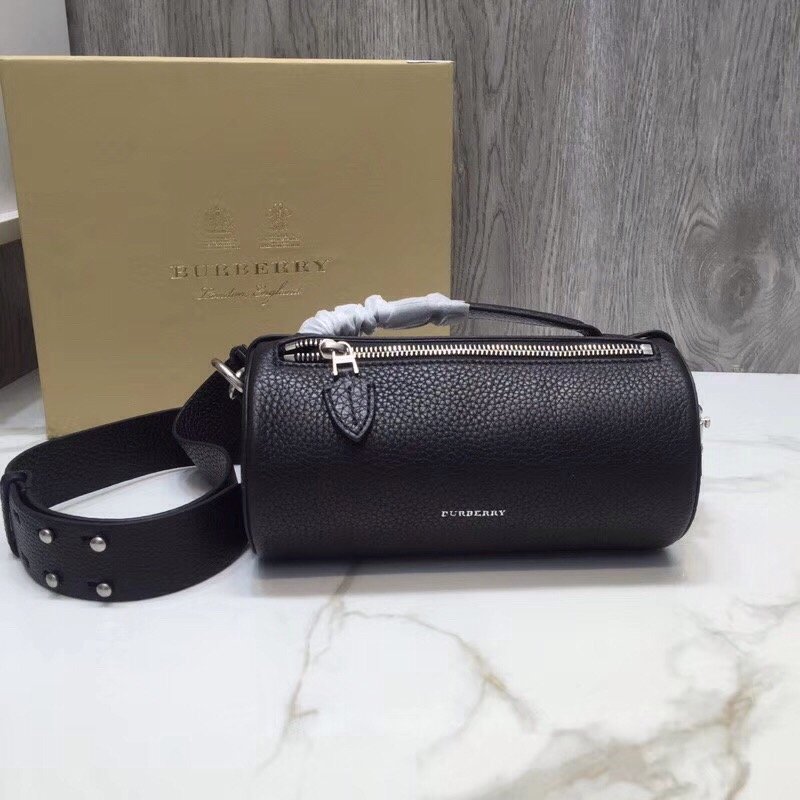 Top Quality Barrel Bag For Women Bags Black Travel Bag 83In21Cm 8452