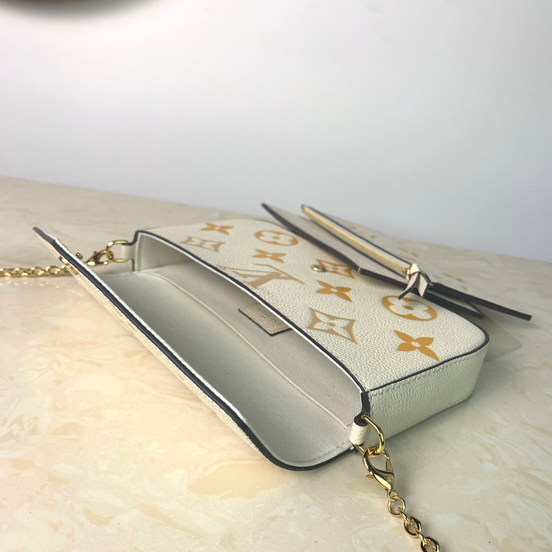 Top Quality Empreinte Pochette Travel Bag Monogram White