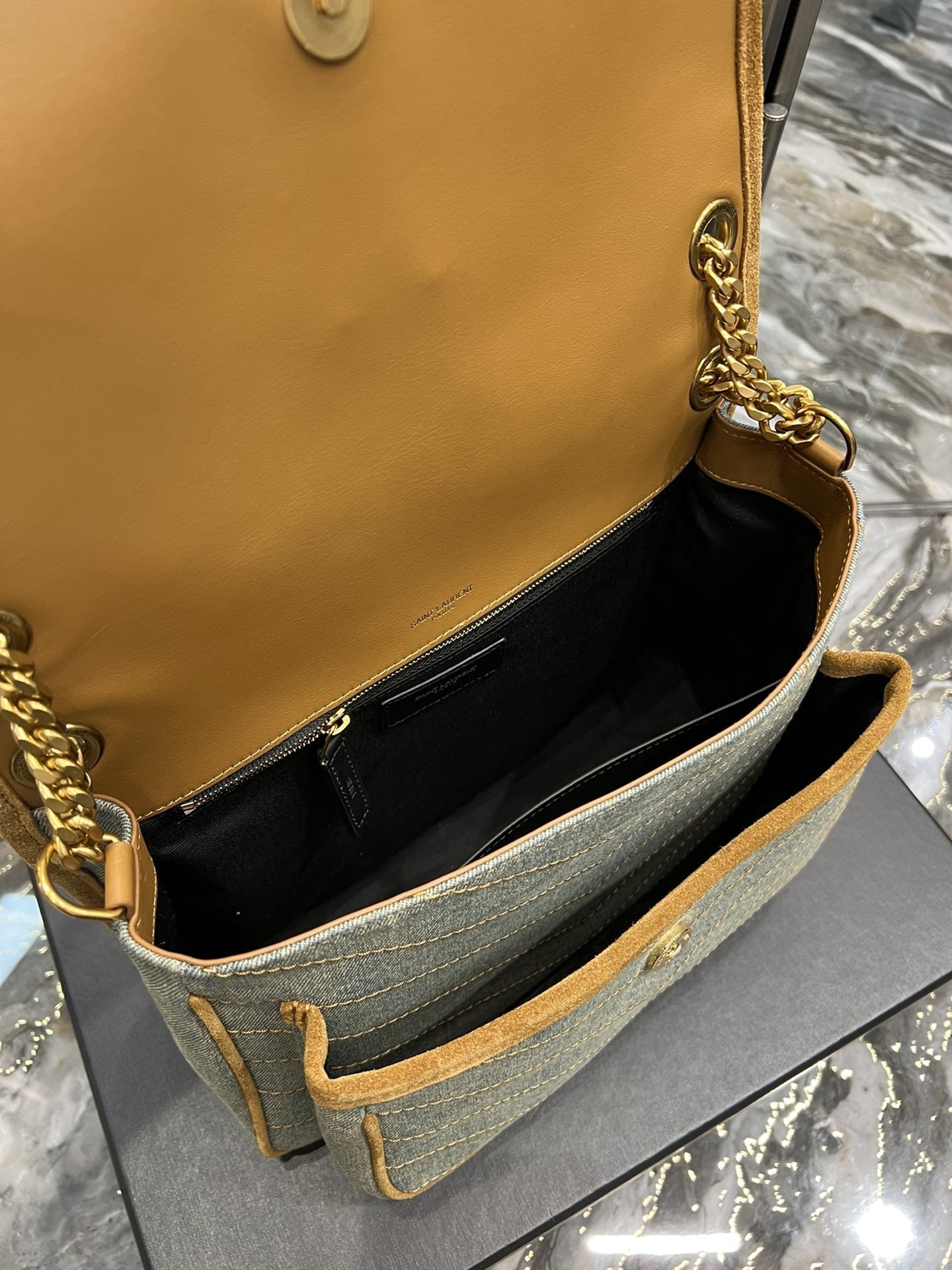 YSL Saint Laurent Niki Shoulder Bag Chain 11In28Cm Ysl 8627