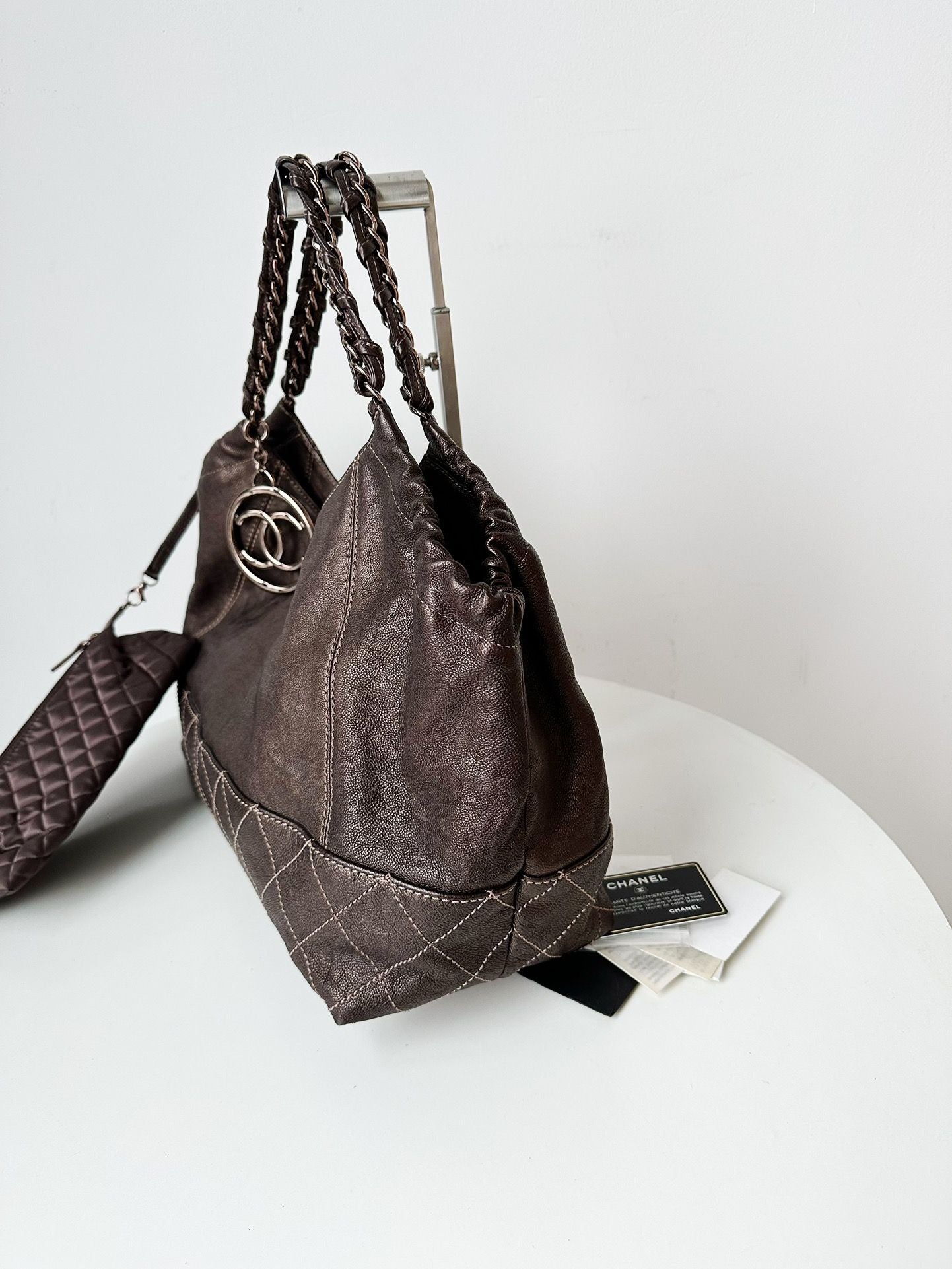   Chanel bag brown xcm