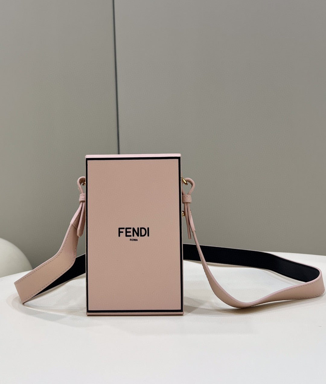 Top QualityTop Quality Vertical Box Pink Handbag