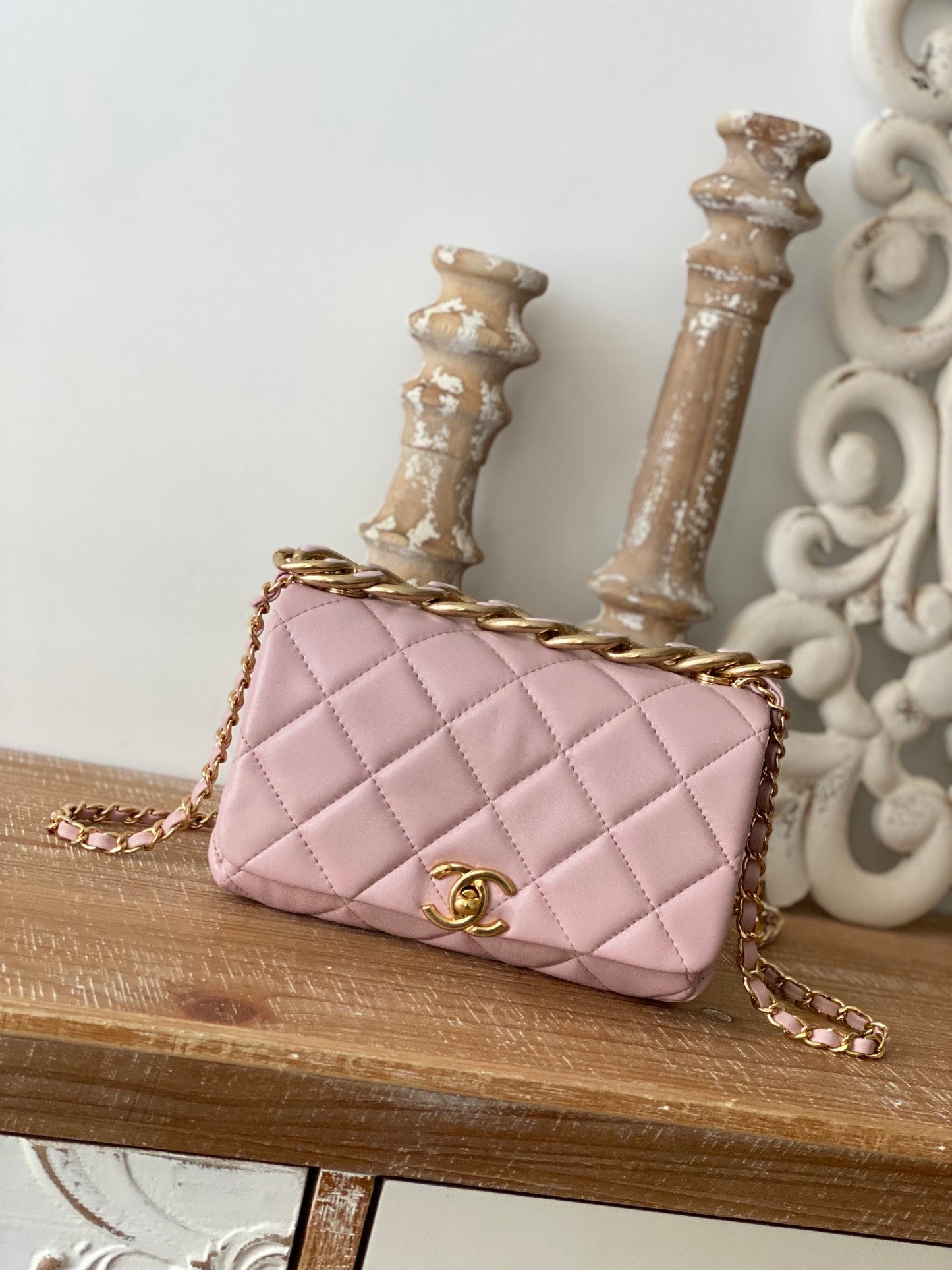 CHL Classic Diamond Light PiNike Flap Handbag