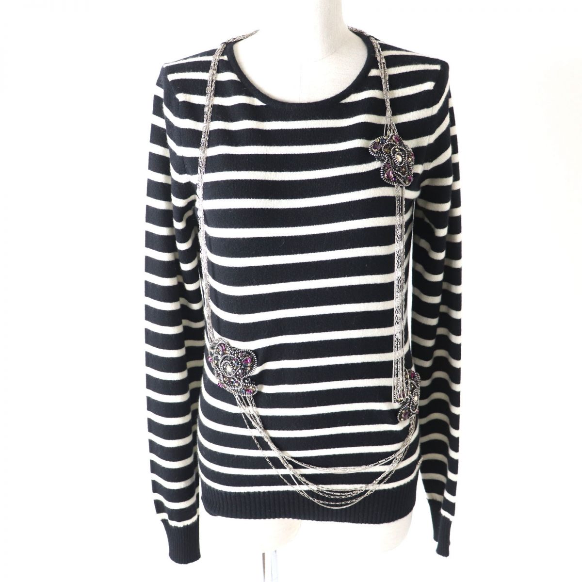 Chanel knit Black White Handbag