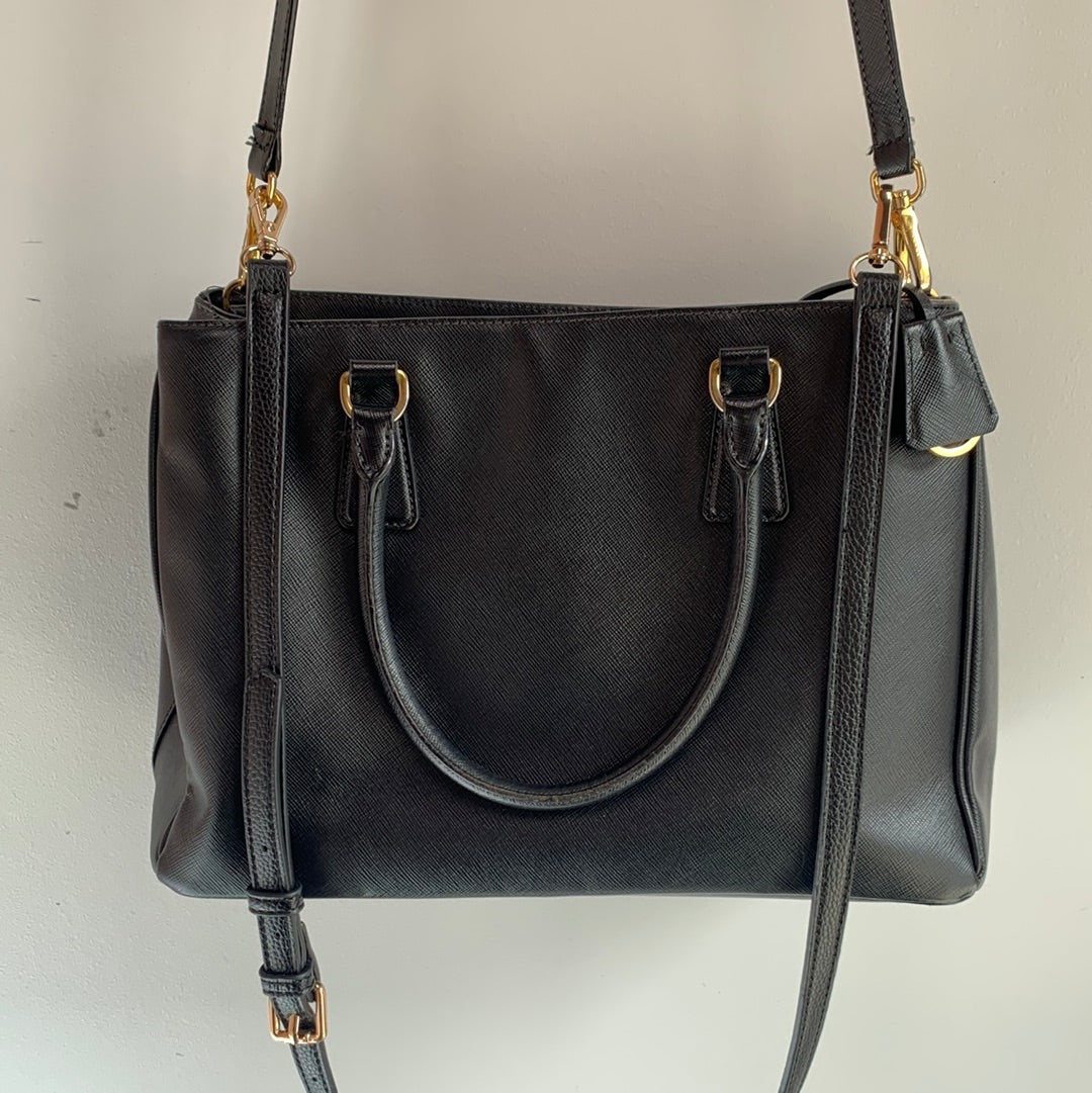 Prada Galleria Tote Bag Saffiano Medium